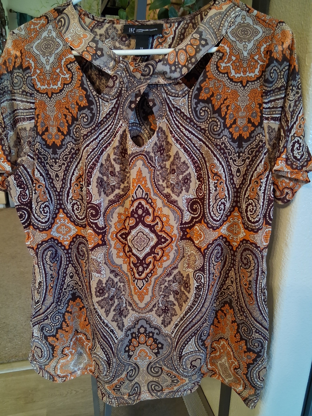 INC International Concepts Orange and Brown Paisley Keyhole Blouse Sz 1X